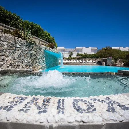 Koine Hotel 4*