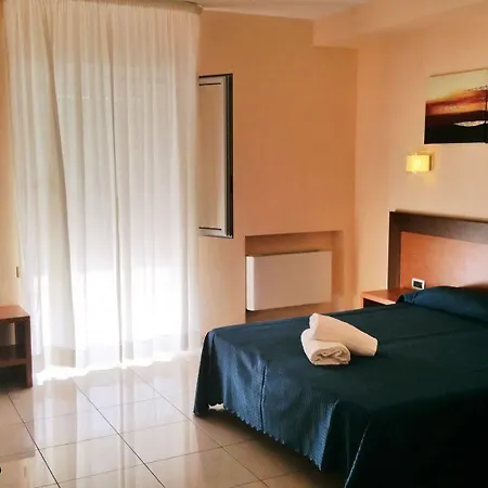 Koine Отель 4*